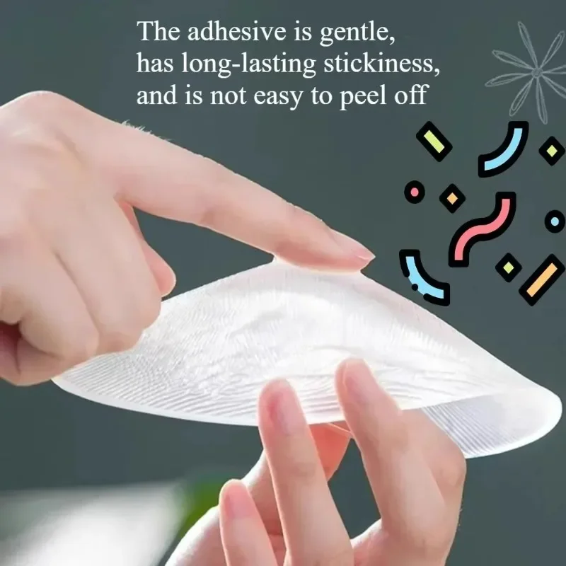 남성 여성 모두를 위한 1쌍의 범용 실리콘 어깨 패드는 모두 맞습니다. 자체 접착 및 미끄럼 방지, 보이지 않고 매끄러움