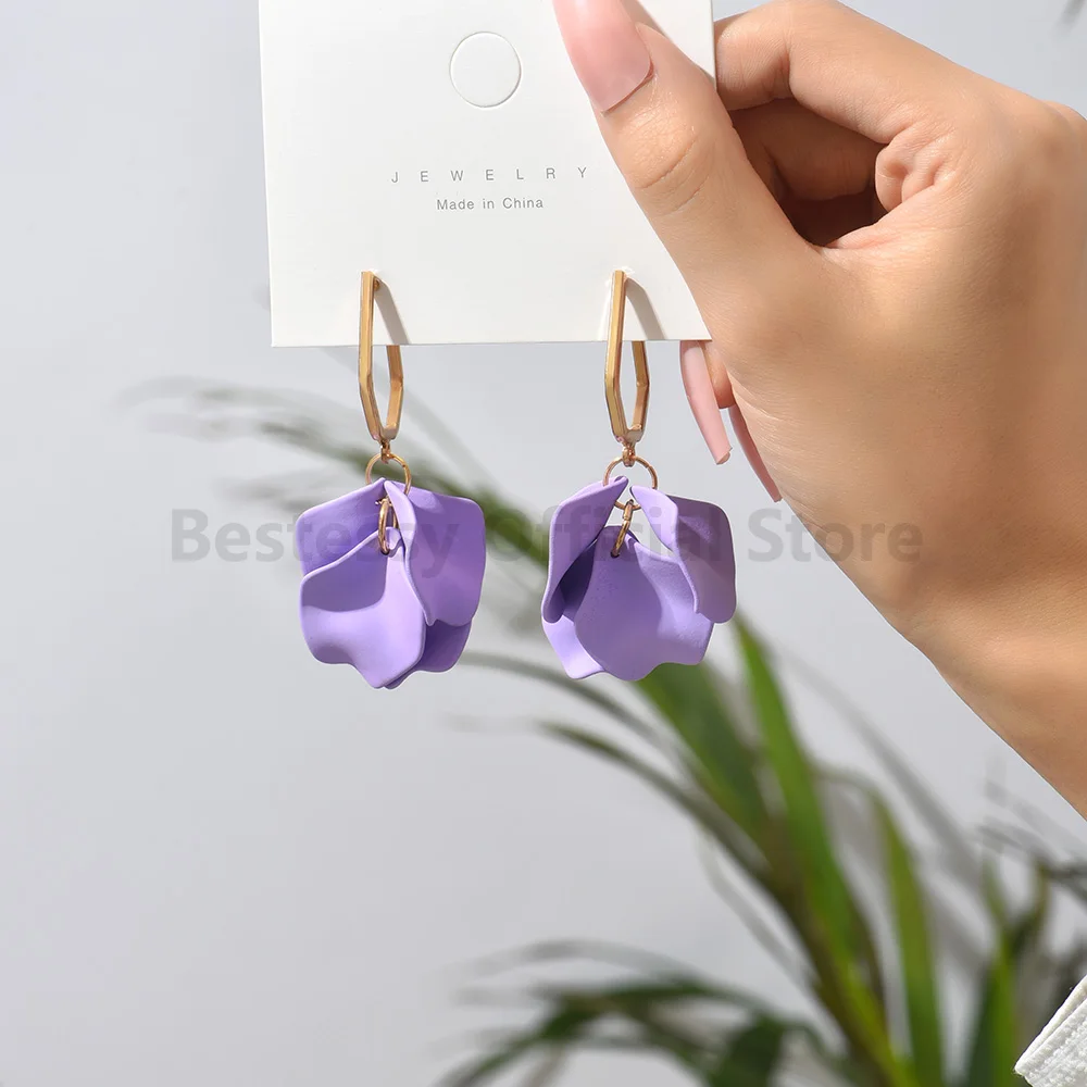 Korean Fashion Acrylic Flower Petals Dangle Earrings for Women Luxury Design Piercing Pendant Fairy Party Jewelry