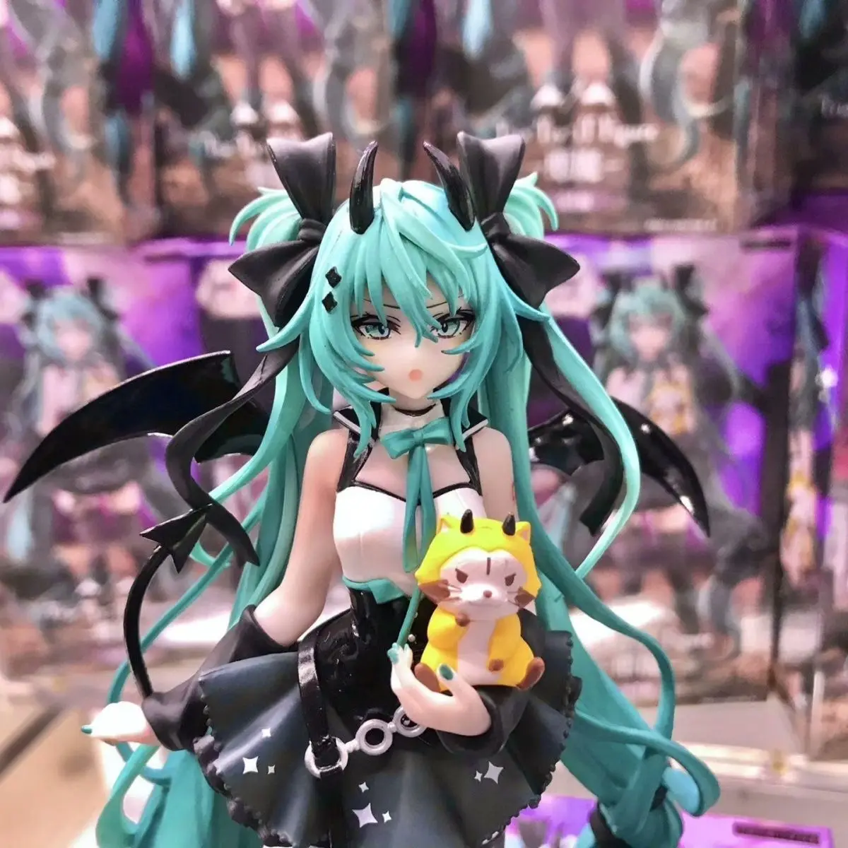 Sf36a97c1ff5a49b2b9fecf98e79e5f83J - Hatsune Miku Figure
