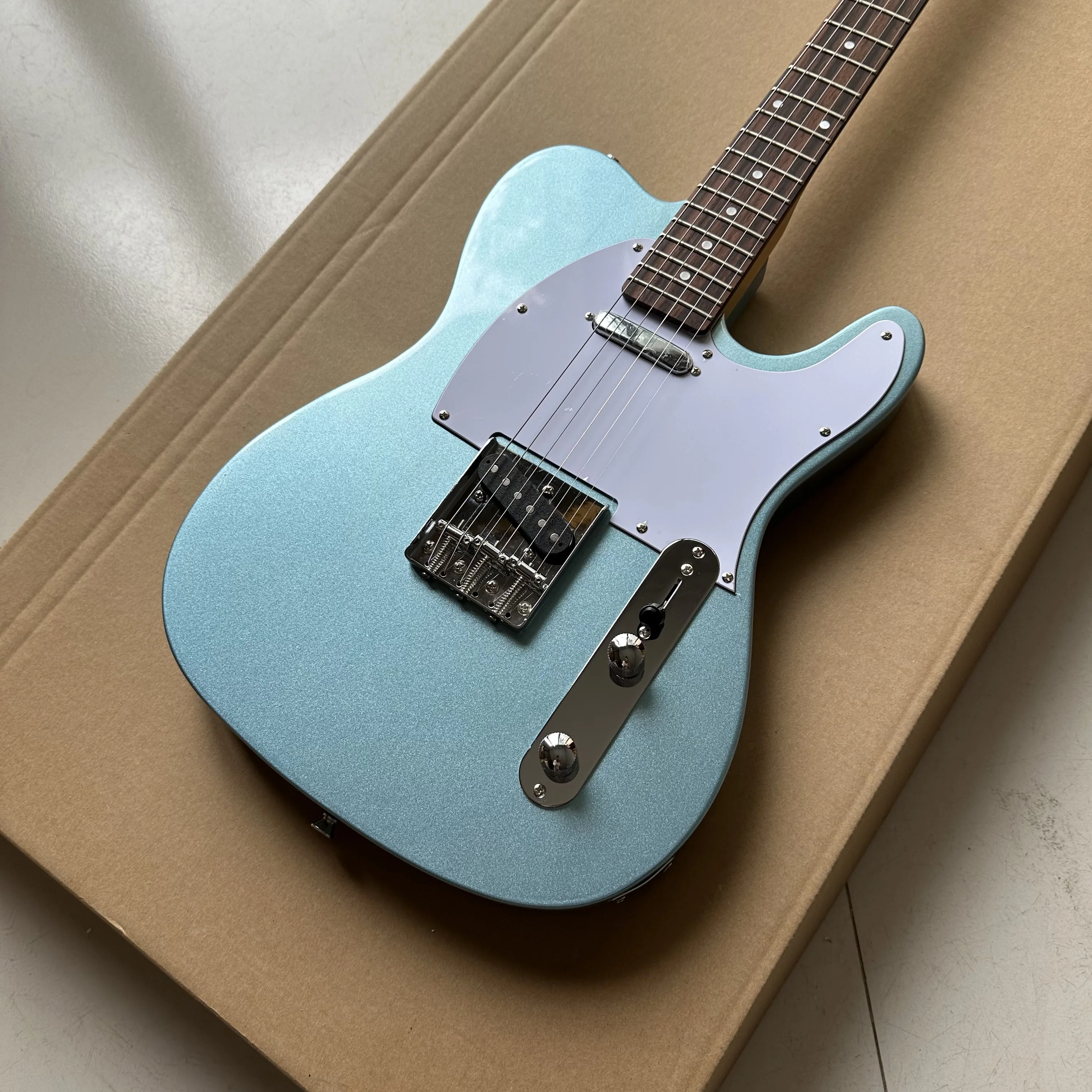 TL Style Electric Guitar Rosewood Fretboard Mahogany Body Metallic Blue Color