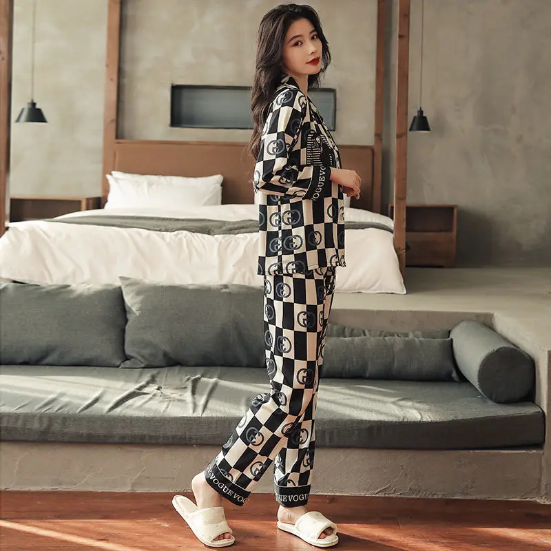 Female Pajamas Spring Autumn Ice Silk Long Sleeve Thin Cardigan Sleepwear Suit Women Large Size High-Grade Light Luxury Homewear