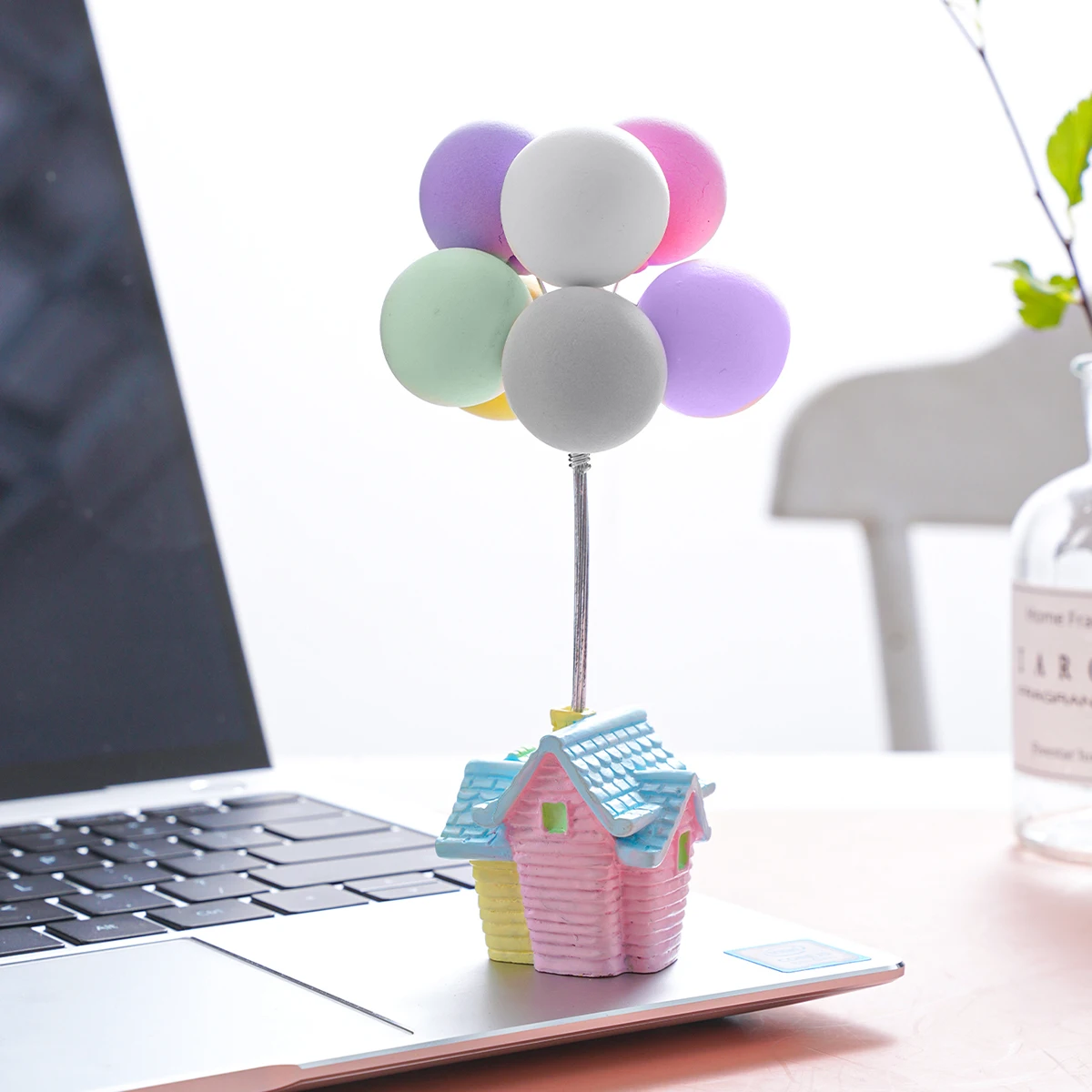1PC, cute home desktop study interior decoration, colorful balloon house ornaments, resin house handicrafts ornaments