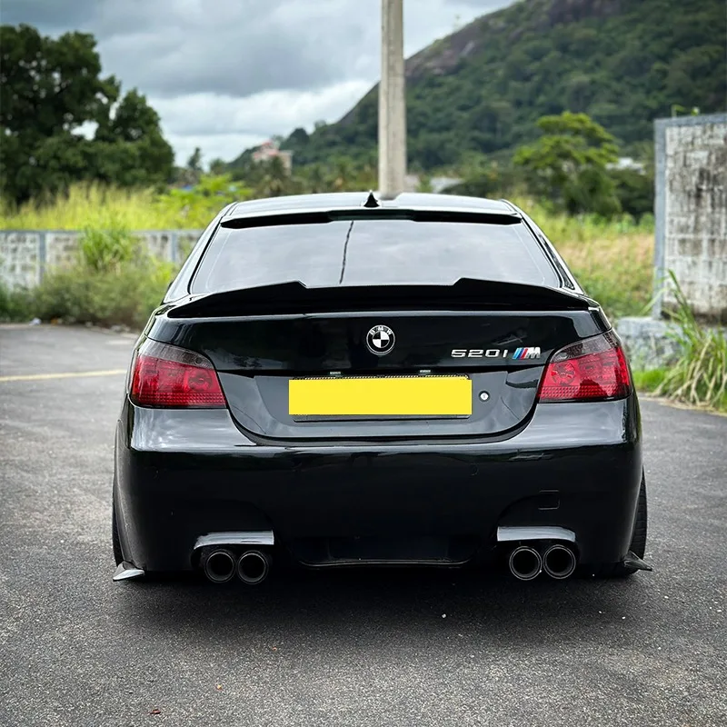 Tappo spoiler posteriore per auto nero lucido per BMW E60 520i 530i 535i 540i 550i M5 2004-2010 PSM Baule posteriore Spoiler per tetto posteriore Ala Tuning - immagine 2