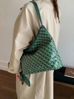 Large Capaci Women's Bag 2025 New Faion Autumn Underarm Commuter Bag Luxury Sensation oulder Bag Casual Geometric Pattern