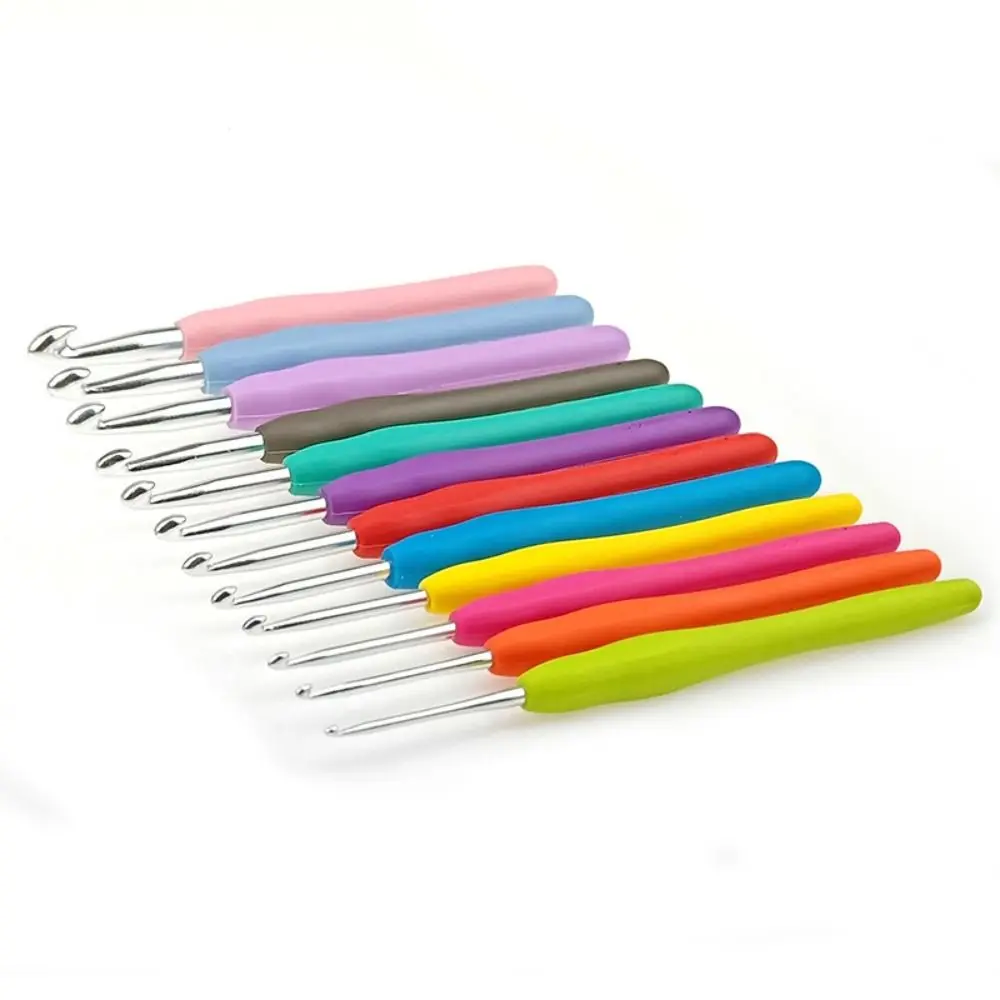 Ergonomic Handles Crochet Hooks Set Soft Handles 5/9/12Size Knitting Needles for Beginners Bolded 2-8mm Crochet Needle Kit 4