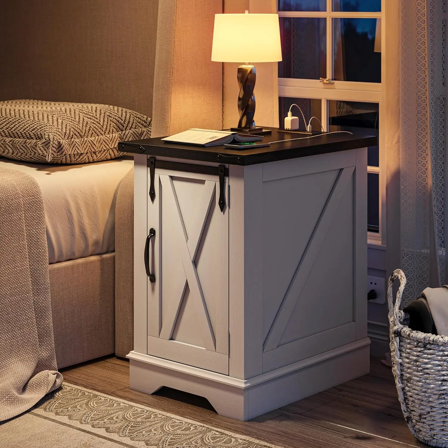 Nightstand Set of 2 Nightstand with Charging Station Farmhouse End Tables