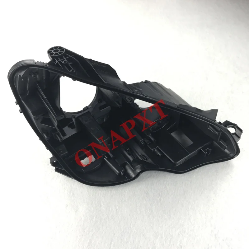 Рисунок 5 - Крышка передней фары черная основа