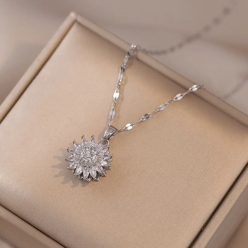 Double Layered Rotatable Sunflower Necklace Women's Collarbone chain Holiday Gift pendant necklace