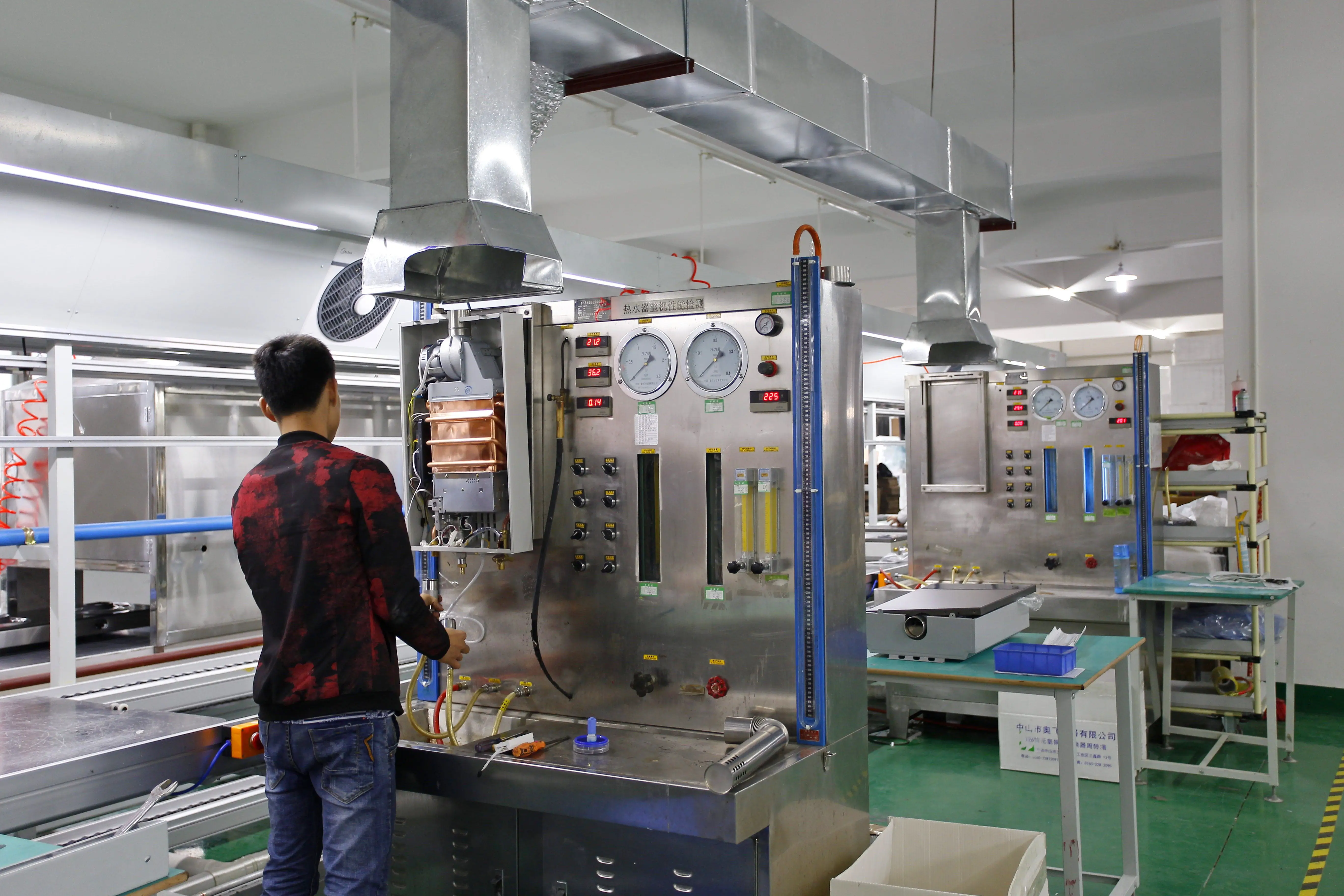 suministro de china 8kw 12kw calentador de agua caliente instantáneo  eléctrico para ducha fábrica