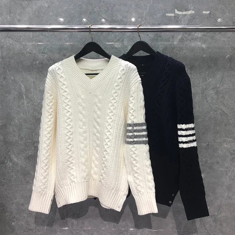 

TB Sweater Winter Fashion Brand Men's Clothing Arm Cable 4-Bar Stripes V-Neck Pullovers Coats Casual Harajuku Sweaters