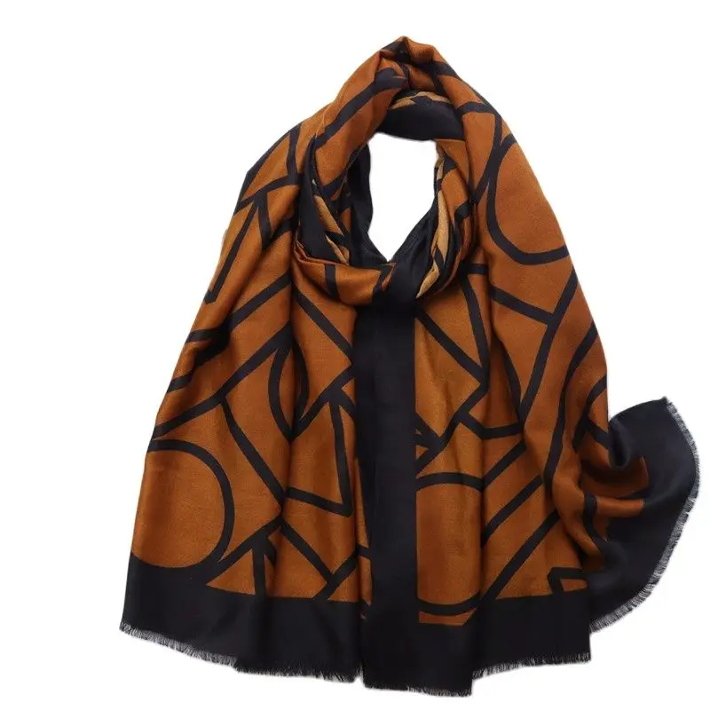 

Women Fashion Luxury Brand Cotton Scarf Zebra Plaid Tassel Shawls Autumn Winter Wrap Hijab Lady Pashmina Viscose Foulards Stole