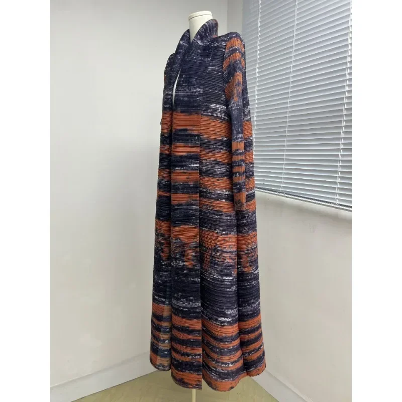 Miyake Pleated Retro Printed Foldable Collar Long Sleeved Jacket for Women\'s Autumn/winter 2023 New Arab Style Oversized Jacket