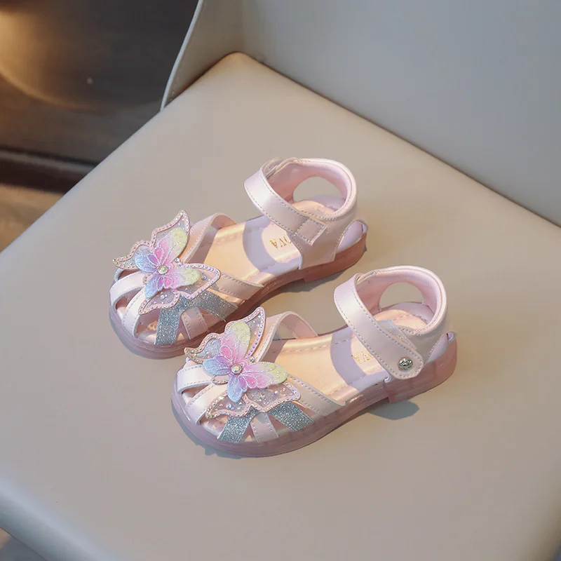 

Детские сандалии с закрытым носком, Повседневная дышащая обувь с вырезами, летняя детская обувь с блестками и бантом для девочек, новинка 2023, Детские пляжные сандалии