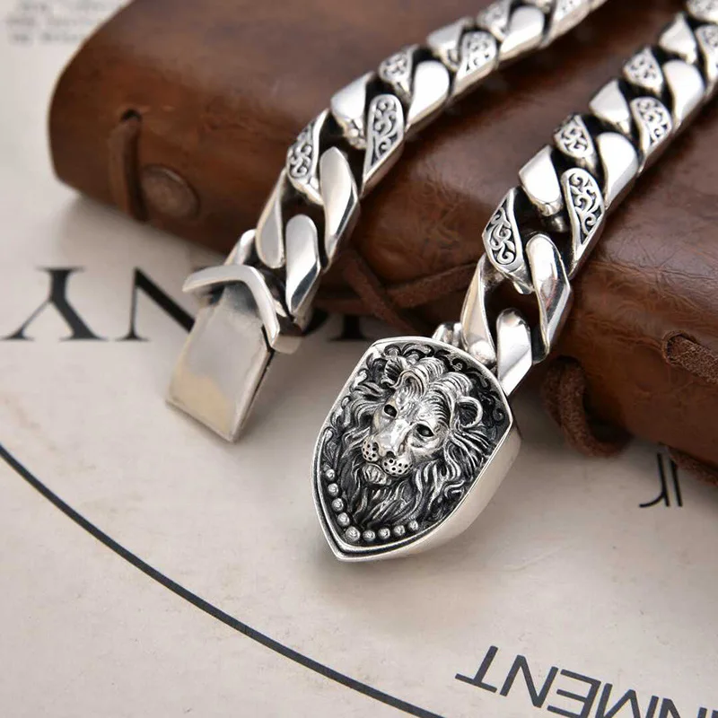 Bracelet Vintage En étain Avec Lions - Longueur ~20.5 Cm - Fermoir Mousqueton - Occasion