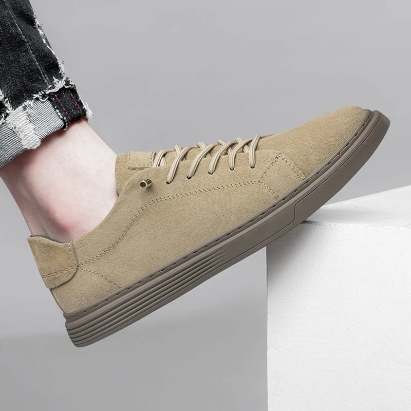 New Men's Suede Fashionable Lace-Up Casual Breathable Comfortable Walking Shoe Anti -Slip And Wear-Resistant Flat Shoes_vogvips.com