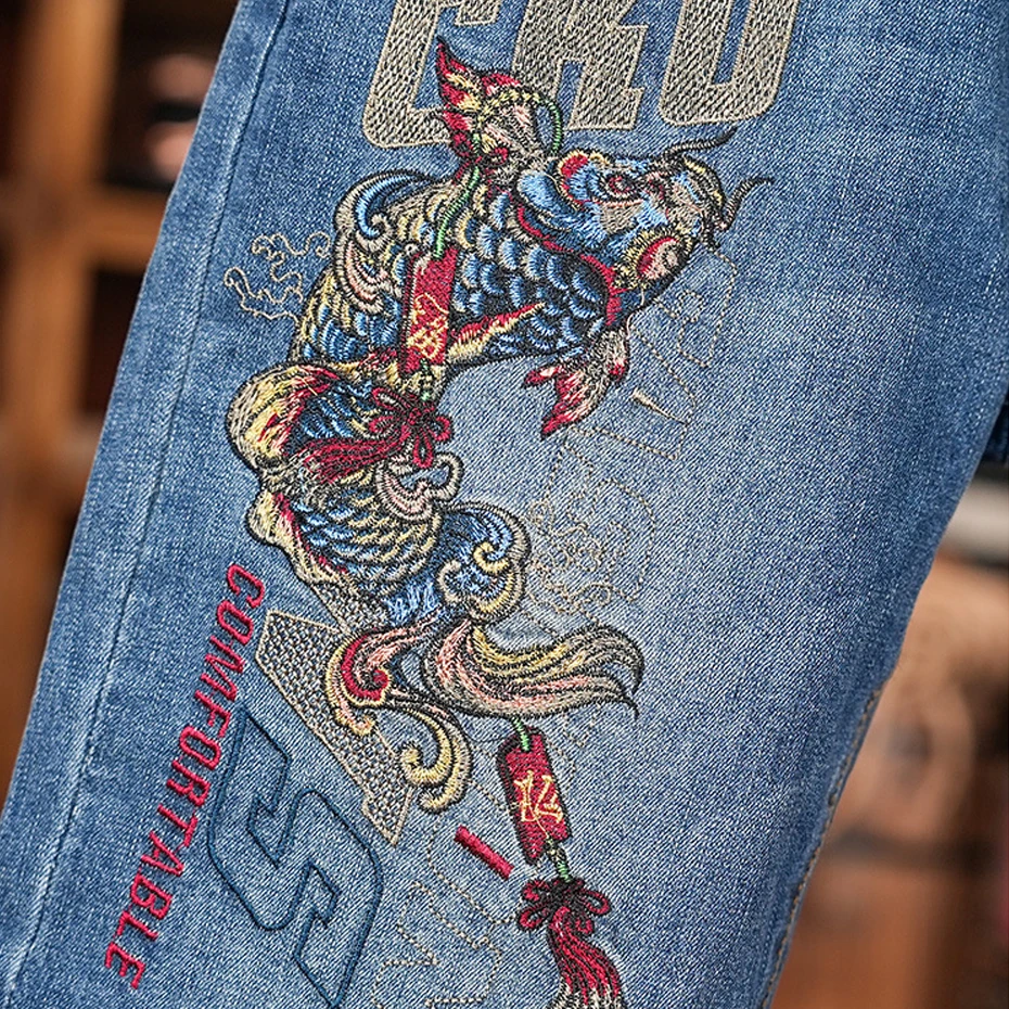 44 Plus Szie Denim Shorts Men Summer Fish Embroidery Jean Shorts Fashion Streetwear Carp Embroidery Short Pants Male Big Size 44