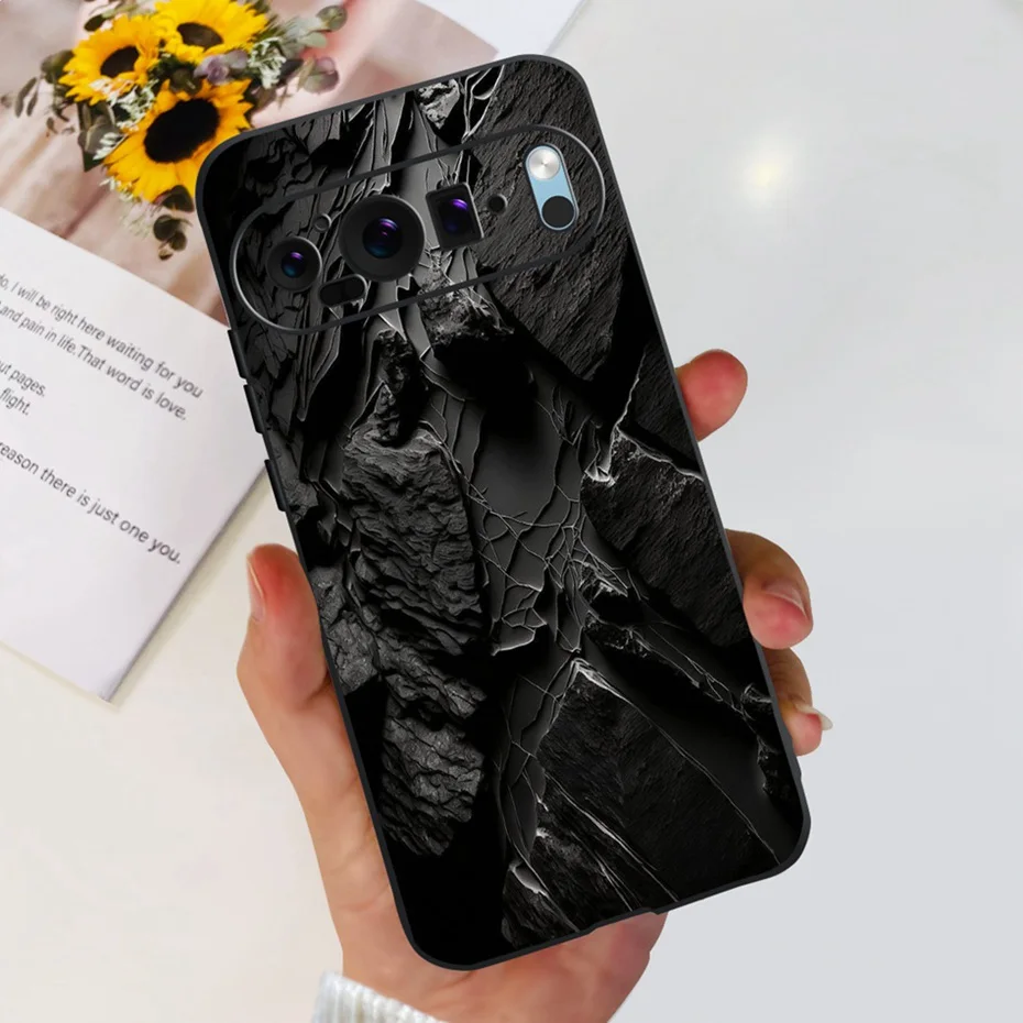 Fashion Dragon Metal Style Black Silicone Case - Soft TPU Phone Cover