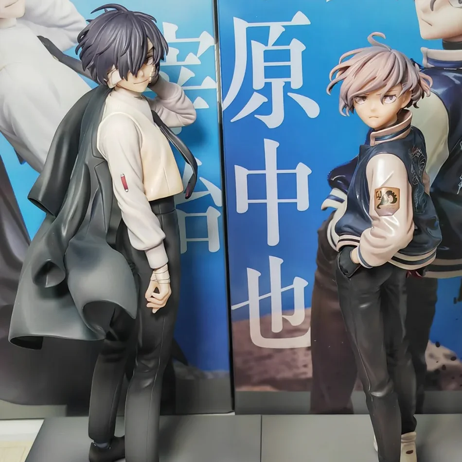 Bungo Stray Dogs Figura de Anime Dazai Osamu Figura de acción Estatua de PVC Dazai Osamu Figura Adorno de escritorio Dazai Posición sentada Estatuilla