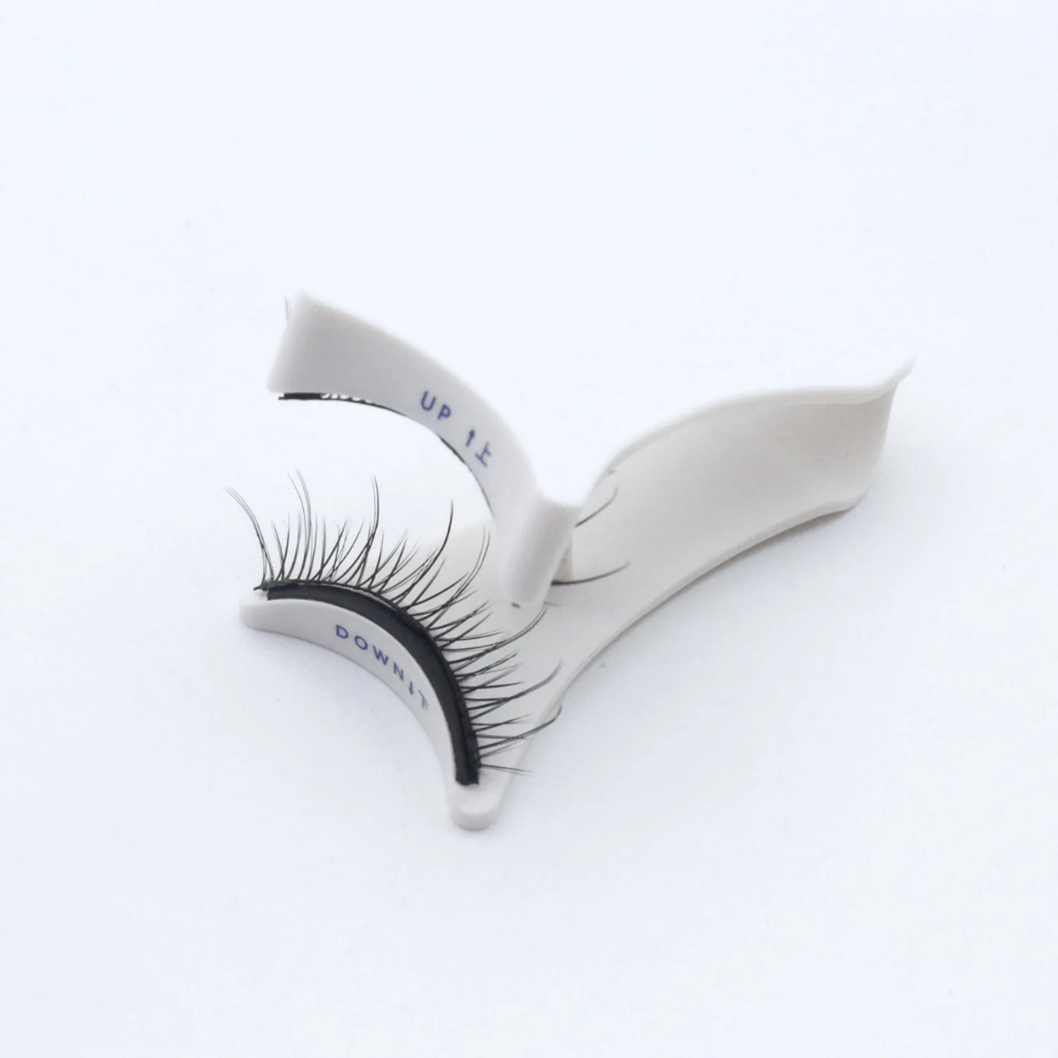 마그네틱 인조 속눈썹 자석 트위저 메이크업 세트, 접착제가 필요 없는 양자 인조 속눈썹, 자연스러운 부드러운 속눈썹 보조제, 2 쌍 3 개