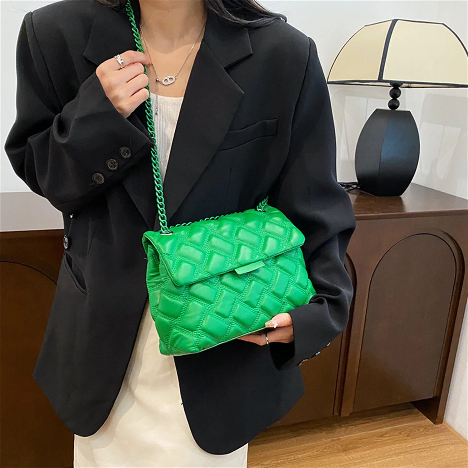 Women's K-G Sewing Fashion Chain Bag Shoulder Bag Crossbody PU Leather Ladies CrossBody Handbag