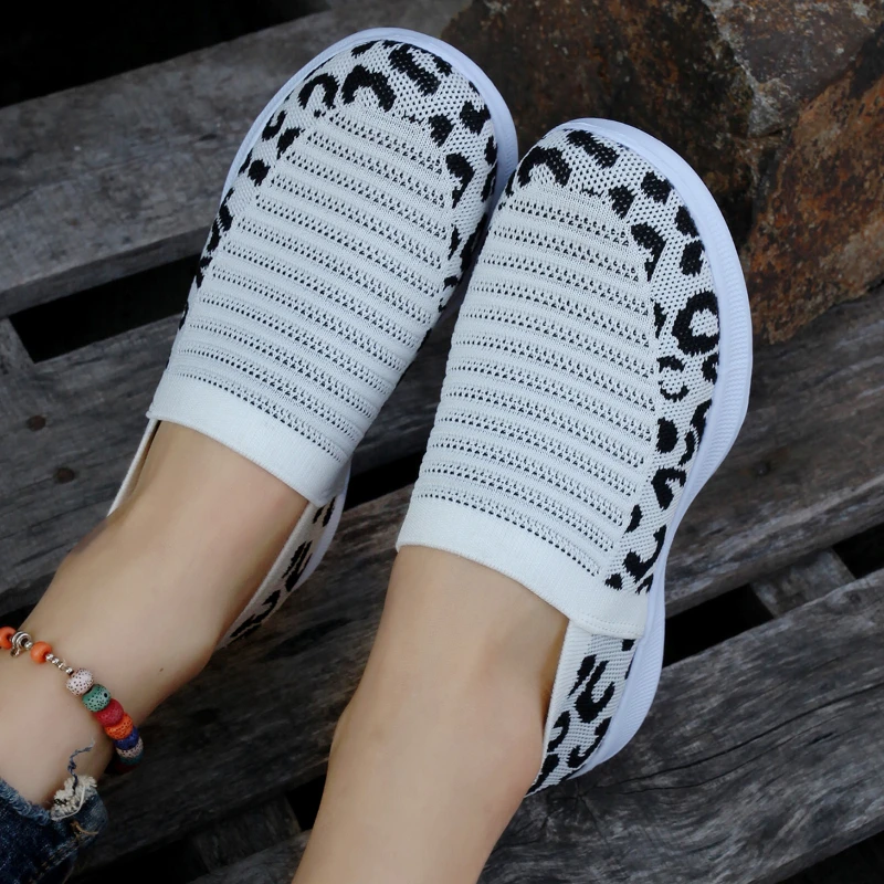 

Women's Shoes 2023 New Mesh Women's Flat Shoes Versatile Lightweight and Simple Lazy Shoes Leopard Pattern Round Toe Flat Shoes