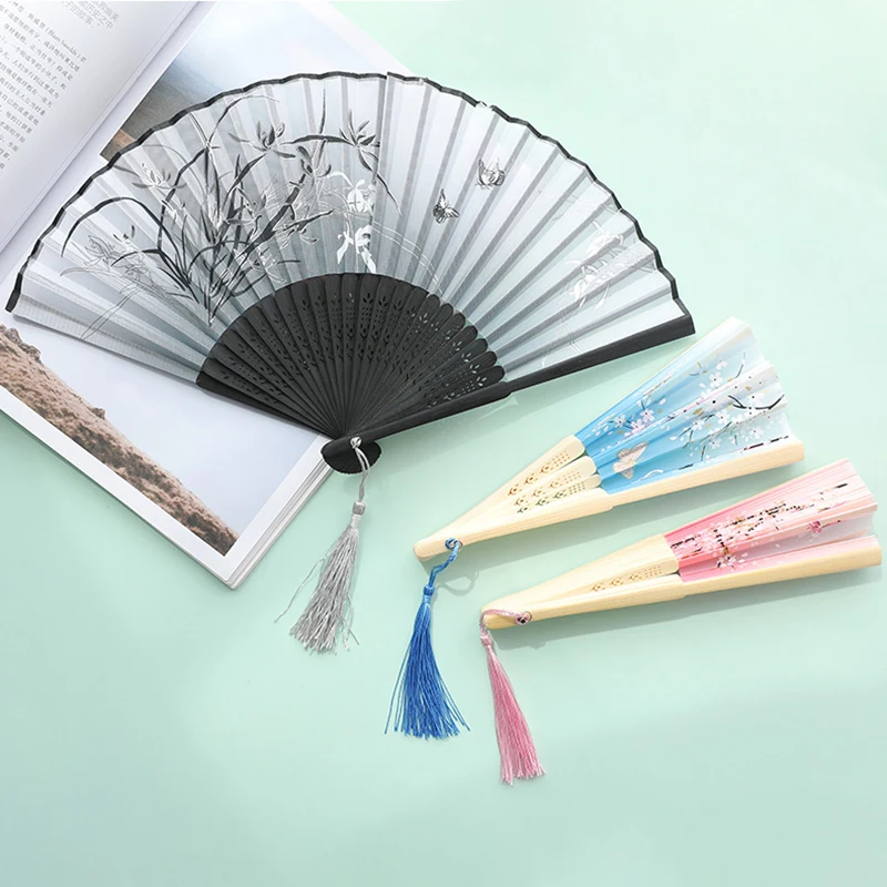 Folding Fan Portable Bamboo Vintage Silk Decorative for Wedding Party Home Decor