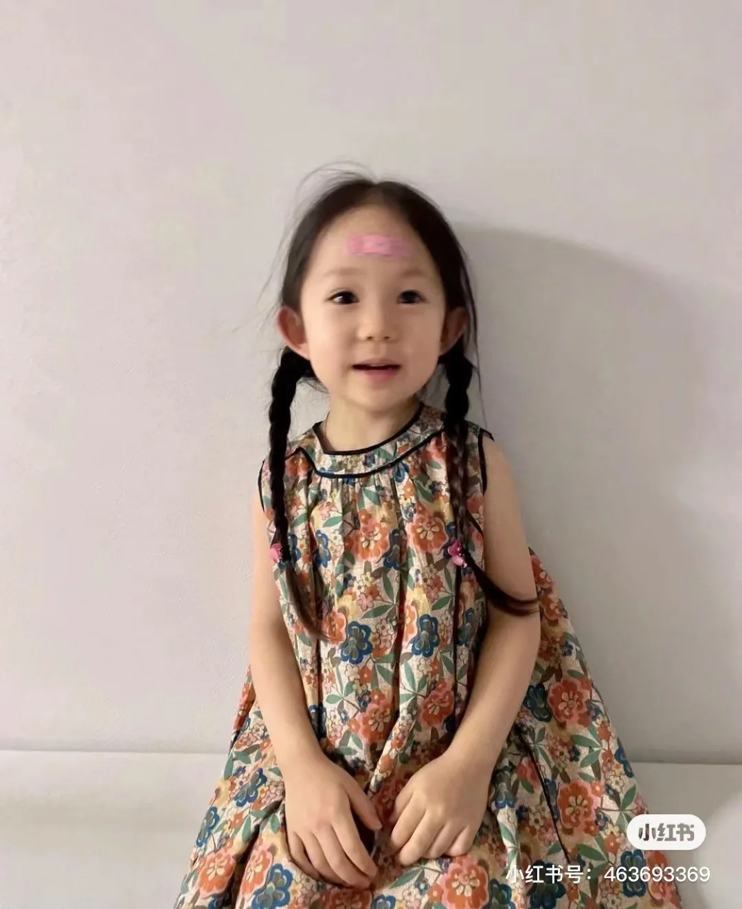 Рисунок 2 - Рубашка-поло с вышивкой Дженни