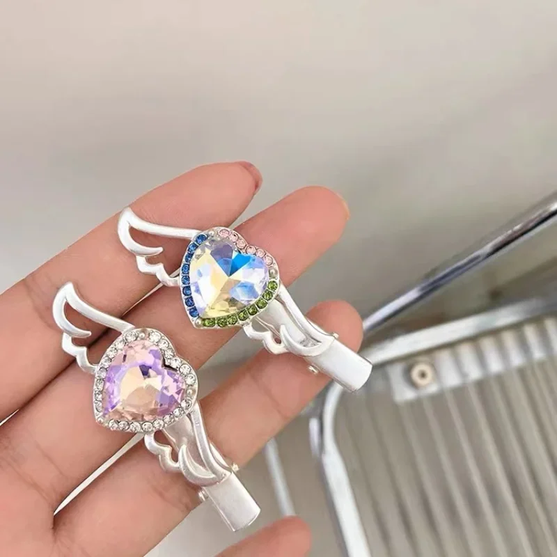 Korean Small Love Heart Rhinestone Hair Clips Charm Princess Barrettes Sweet Metal Wings Hairpin Kids Hair Accessories for Women handmade japanese style heart shape rhinestone bow phone pendant base mobile phone charm women sweet handbag pendant keychains