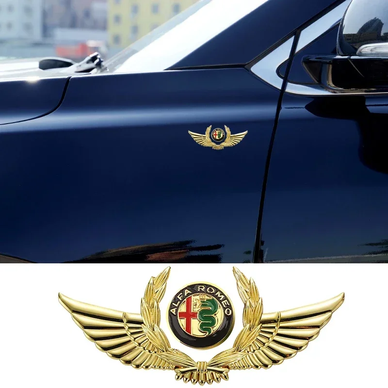 Alfa Romeo Sportiva Sticker - Goud
