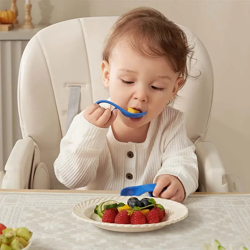 https://ae01.alicdn.com/kf/Sf38f0f7dc5514c758ca9cec538ae5de00/Baby-Training-Spoon-Children-Feeding-Utensil-Toddler-Cutlery-Infant-Food-Fork-Ringed-Curved-Handle-Baby-Spoon.jpg