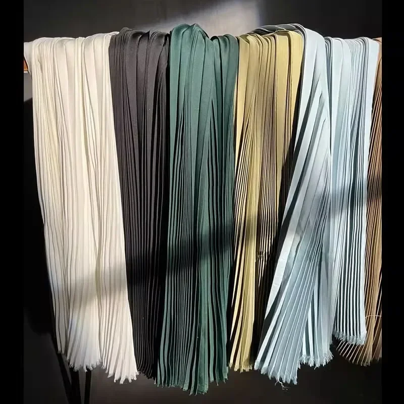 Twill Pleated Fabric Designer Cloth for Sewing Clothing Skirts Decorative Breathable Comfortable Polyester Textile White Black 2