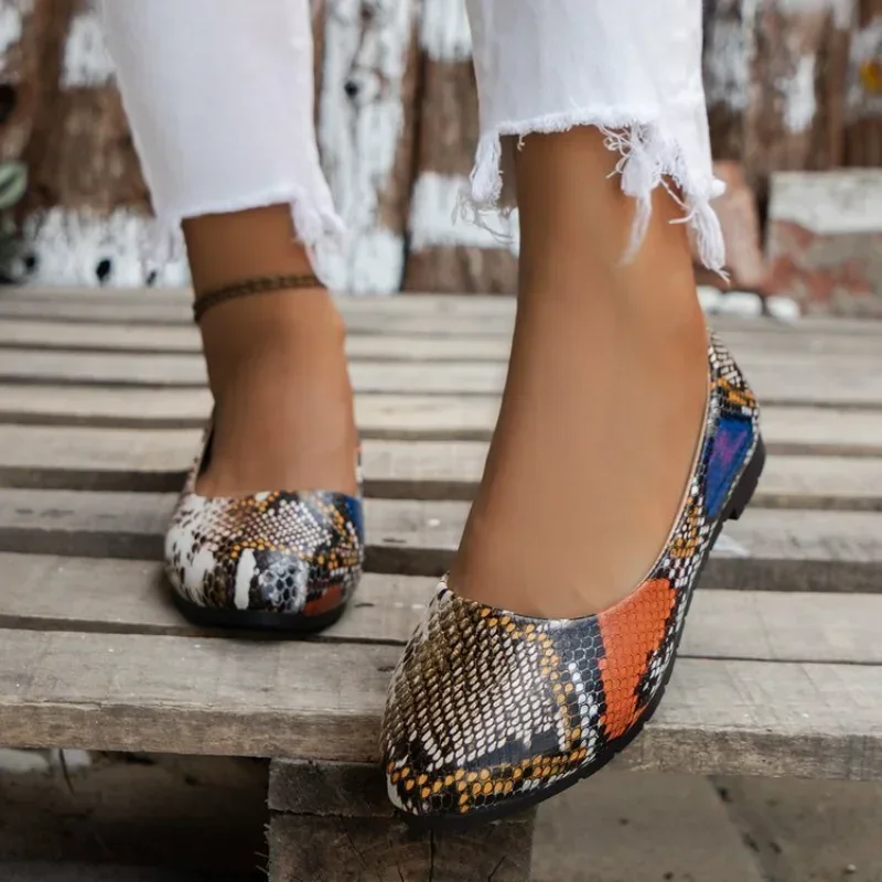 

Women's Shoes Comfort Round Toe Flats Fashion Snake Pattern Casual Shoes for Women Large Size Shallow Zapatos De Mujer 2024