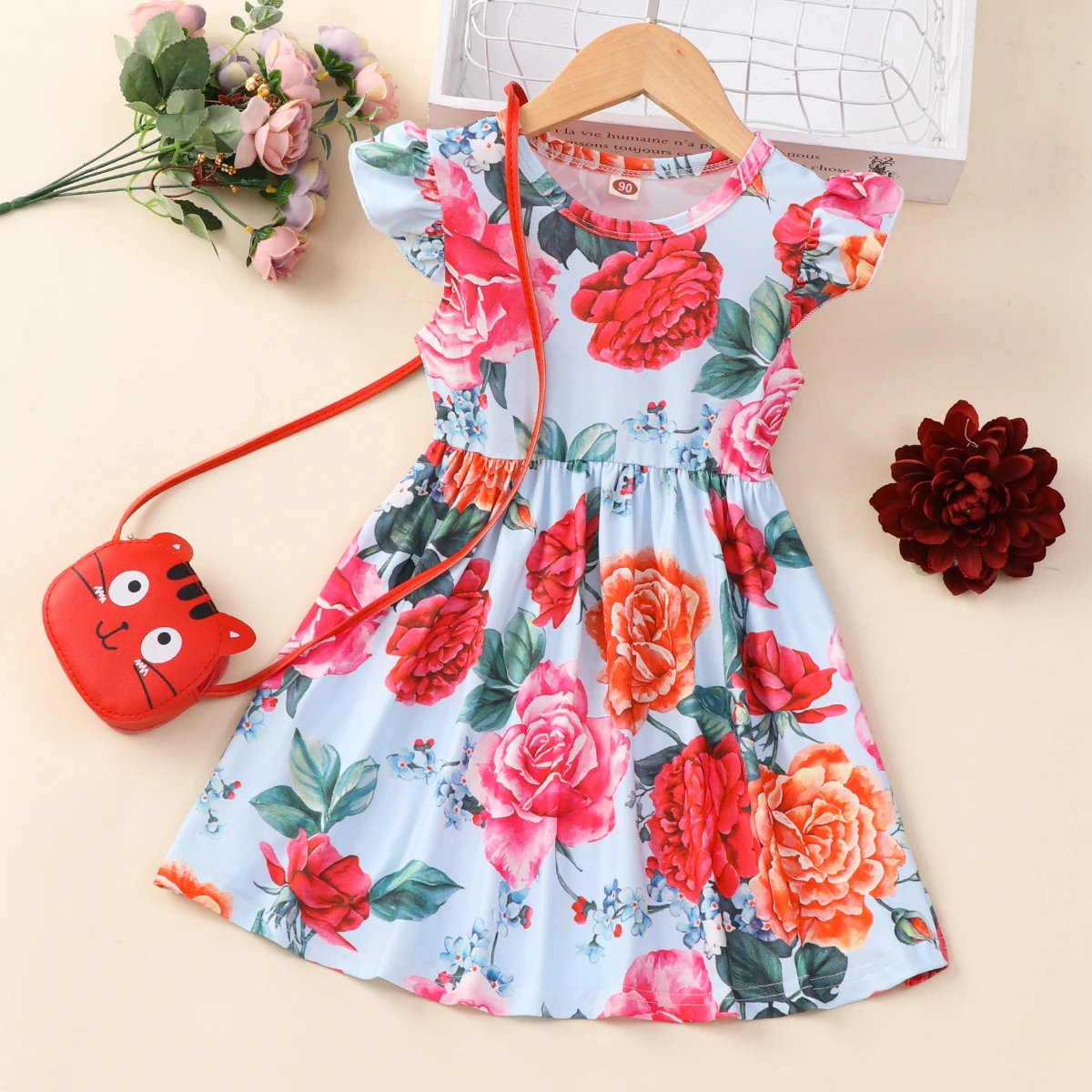 

New 1-6Y Kids Clothes Girls Baby Dresses Summer Flying Sleeve Ruffles Floral Flower Pretty Dress Soft Summer Children's Dress