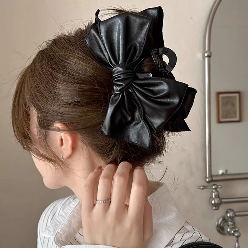 Leather Bow Hair Claw Black Coffee Hair Claw Women Large Ponytail Shark Clip Party Beach Holiday Styling Hair Crab Clip Hairpin