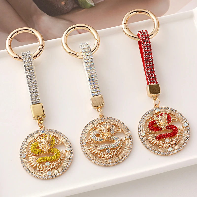 

Crystal Dragon Keychain For Women Men Alloy Rhinestone Dragon Keyring Car Key Chain Bag Pendant Accessories Party New Year Gift