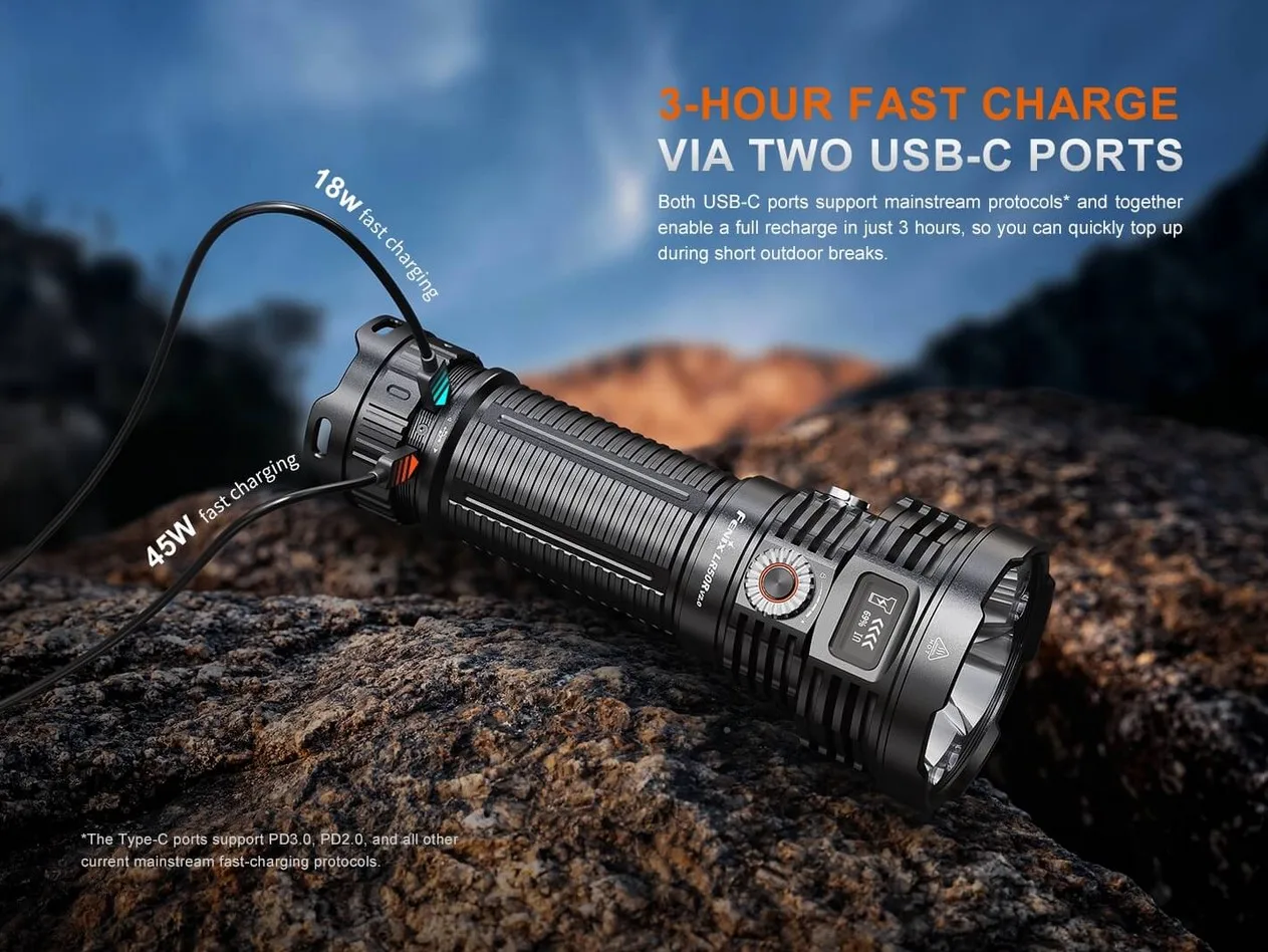 Fenix LR50R V2.0 레드 및 UV 빔 탑재 서치라이트 - 최대 18000루멘