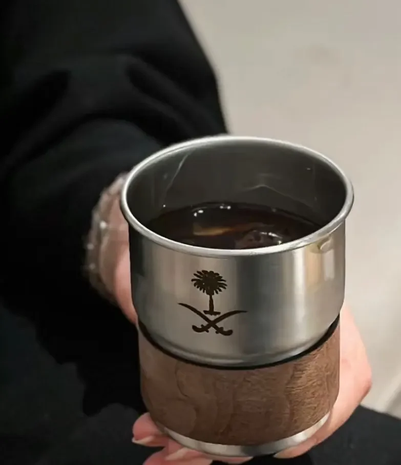 Custom Logo Coffee Set - علبة قهوة شعار مخصص طقم ق...