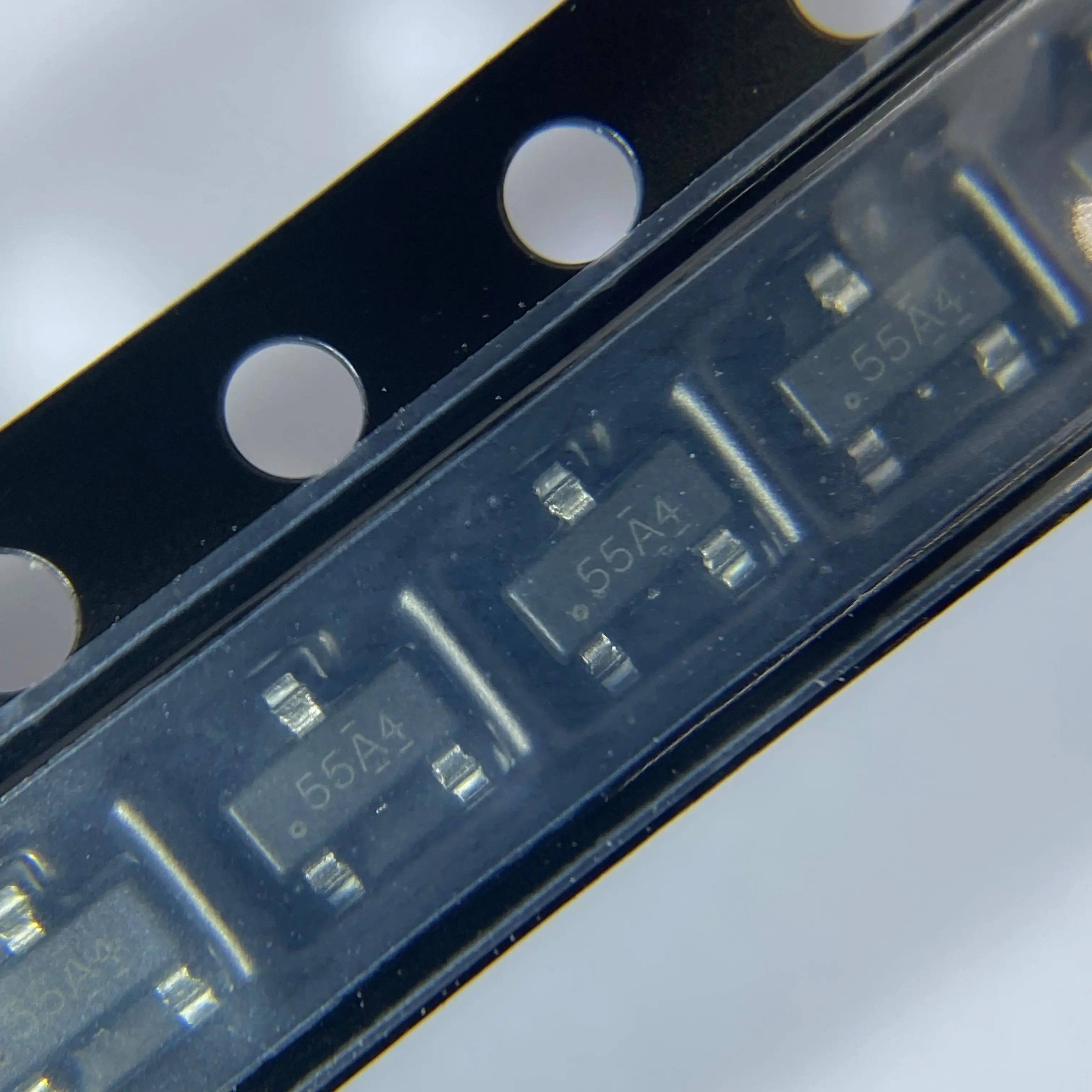 DRV5055A4QDBZRDRV5055A4QDBZTDRV5055SOT233SENSORHALLANALOGNew