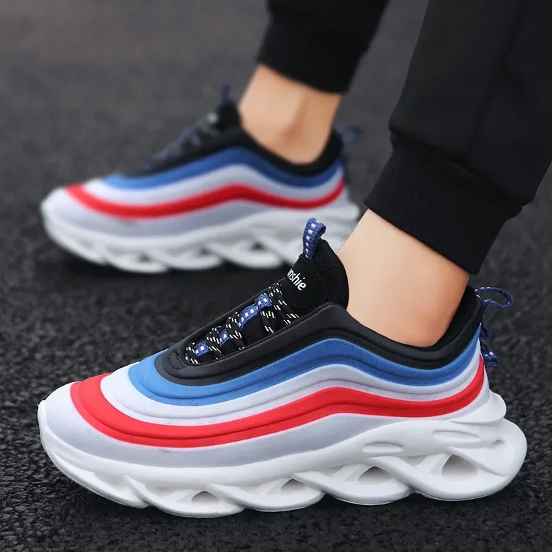 Men's Sports Shoes New Men's Thick Sole Fashion Running Shoes Colored Comfortable Soft Sole Casual sneakers
