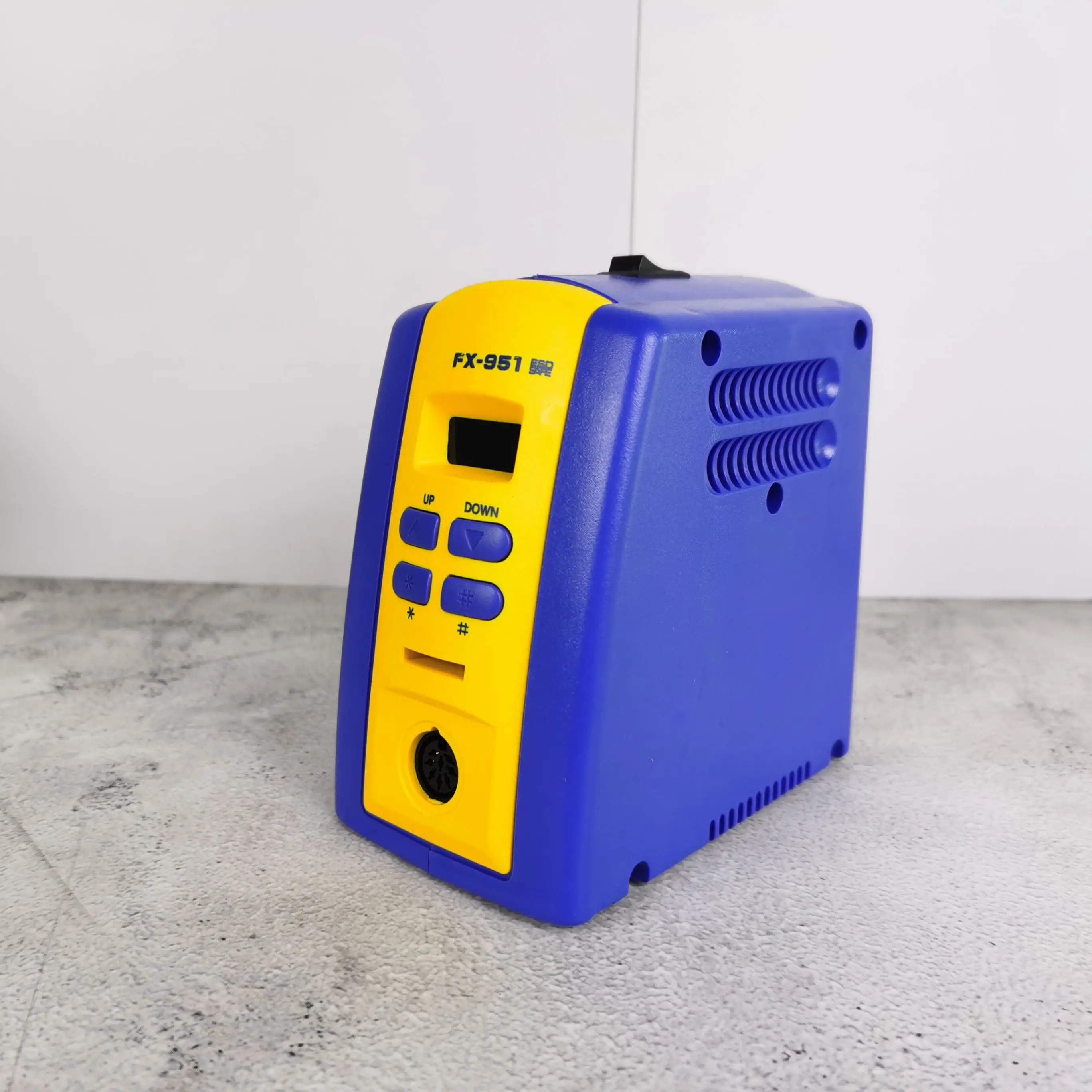 

Best Price Hot Air Work Soldering Station 75w FX-951