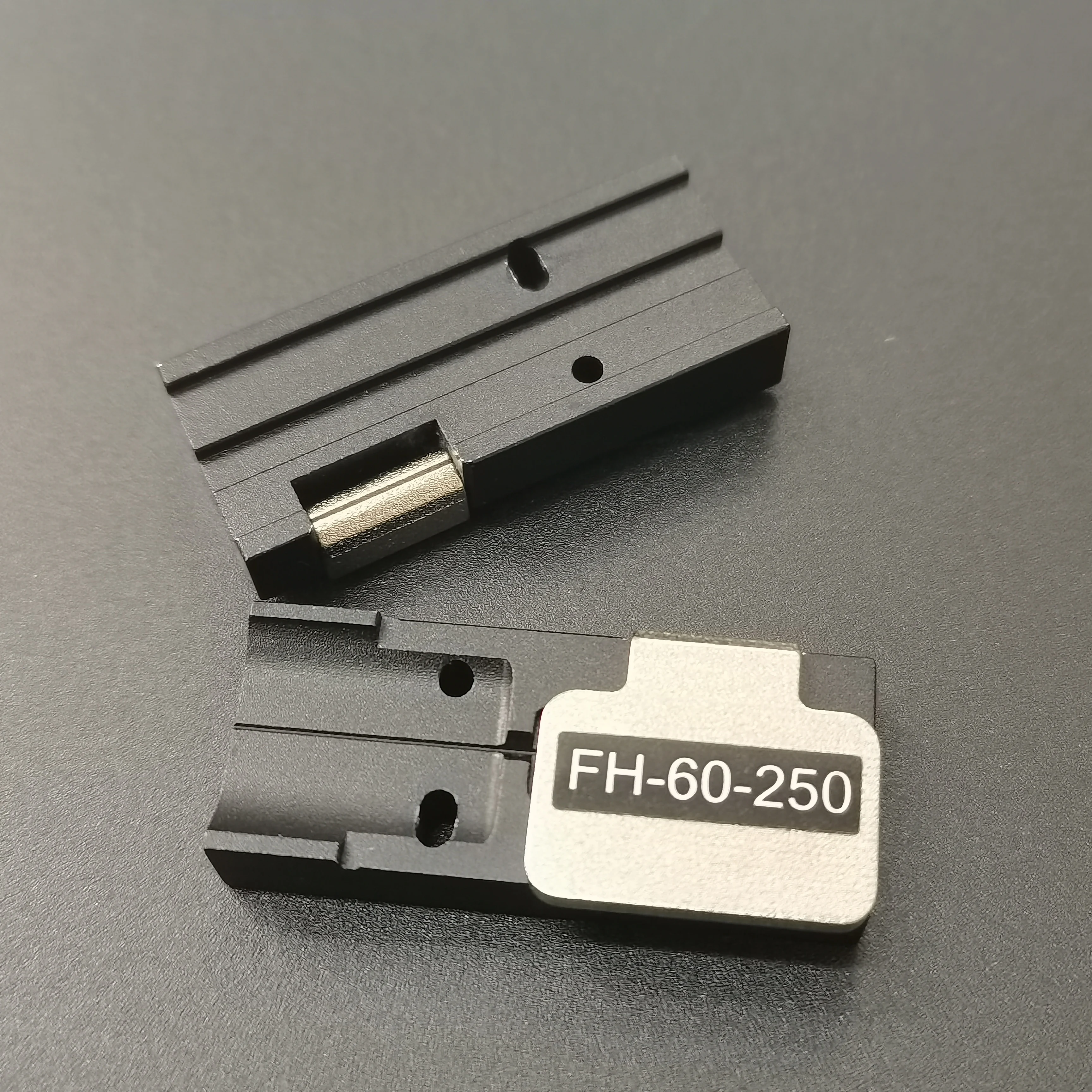 1 pair FSM-12S FSM-22S 50R 62S FSM-70R FSM-60R Optical Fiber Fusion Splicer Single Core Fiber Fixture FH-60-250  Holder