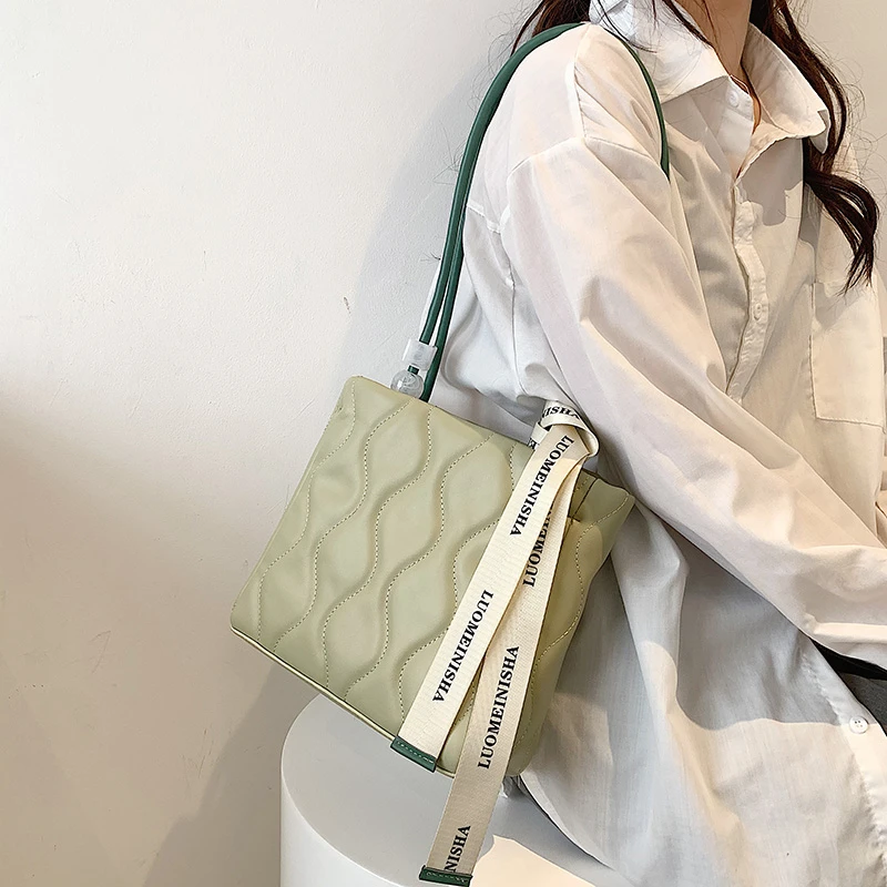 Bolso de hombro ondulado Simple mujer, bolsa de mano femenina de Pu sólido de alta calidad, de gran capacidad, con forma de cubo, a la moda| | - AliExpress