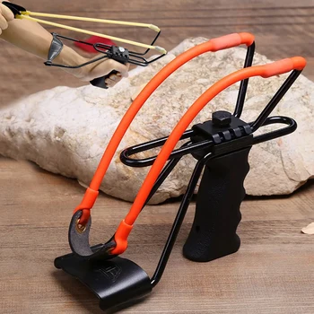Outdoor Shooting Slingshot 1