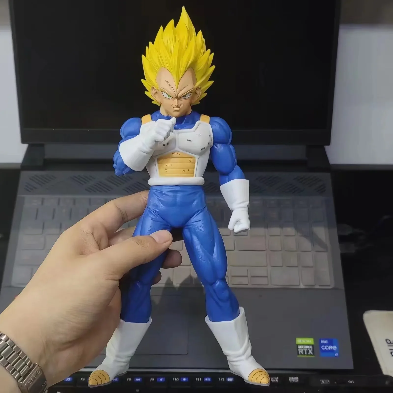 

28cm Dragon Ball Super Vegeta First Prize Gk Standing Posture Blue Hair Saiyan Figure Ornaments Model Collectible Toys Gift