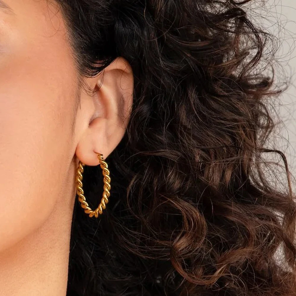 حلق يومي دائري