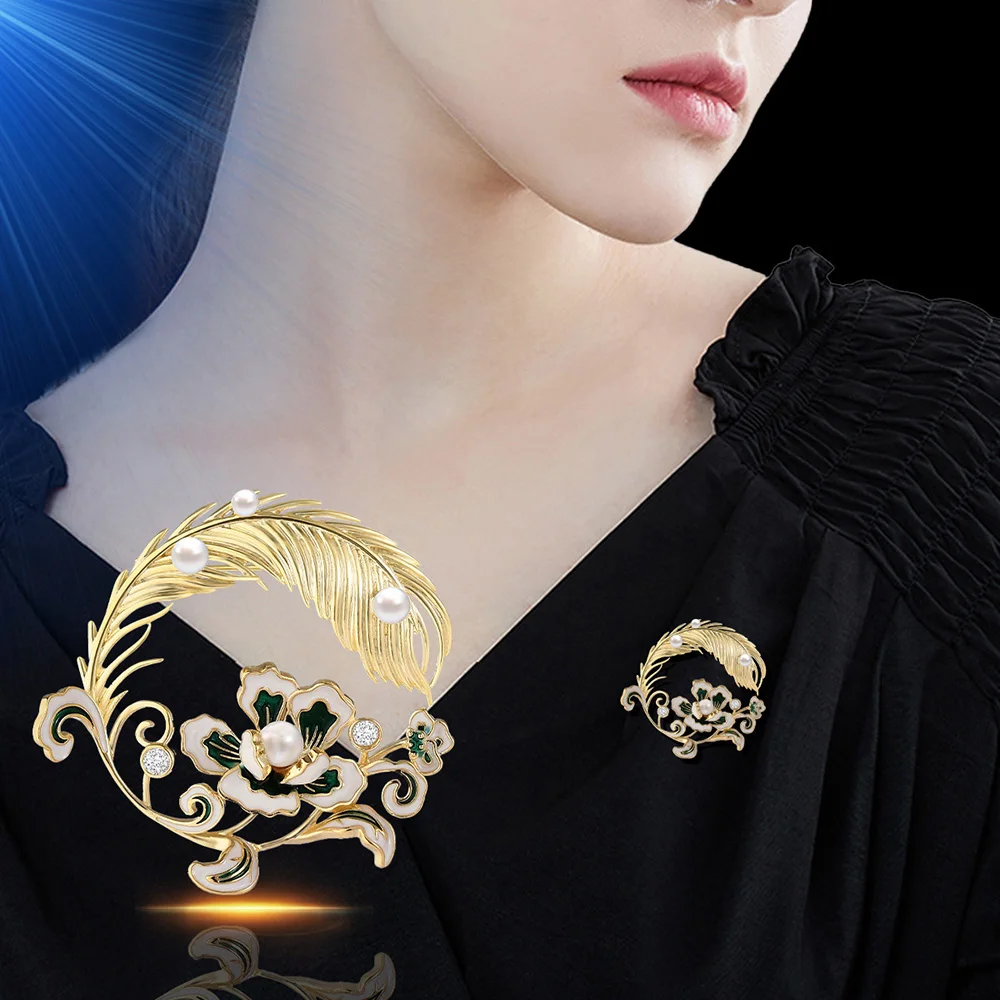 

Luxurious Exquisite Simple Creative Calla Leaf Brooch Elegant Pearl Brooch for Women Dress Set Lapel Pin Gifts