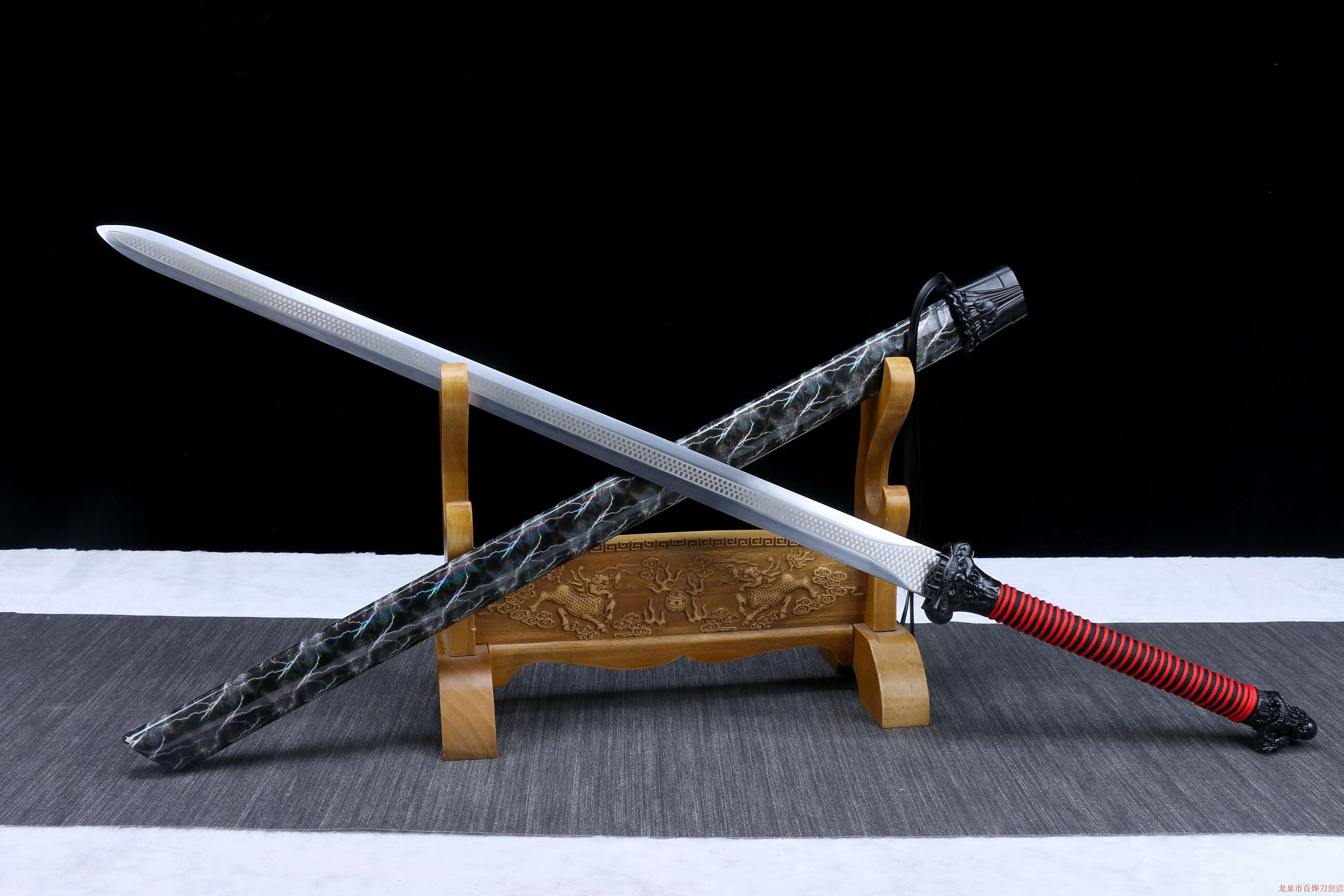 

110cm Medieval real steel sword Sharp weapon Dragon Lightning Sword battle prepare Fire Knight Fighting sword weapon katana