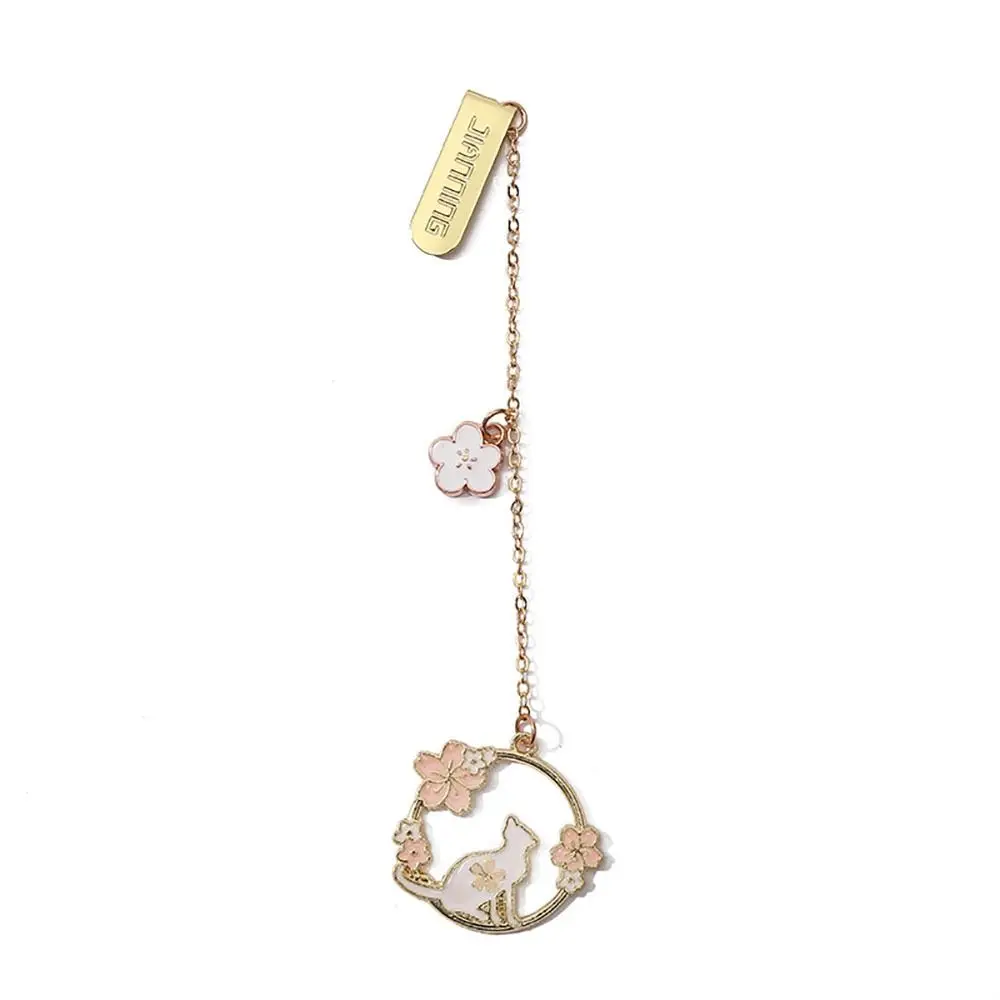 Cute Rabbit Bookmark Metal Hollow Book Page Pagination Exquisite Book Clip Portable Page Marker 1Pcs metal bookmark animal bookmark bookmarks stationery supplies