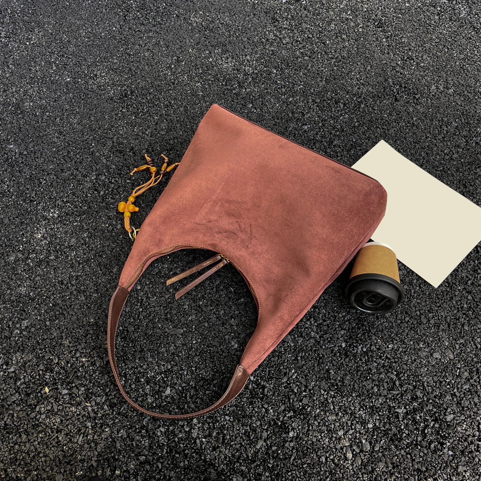 Faux Suede Shoulder Bag Retro Underarm Bag Large Capacity Commuter Bag for Women Autumn and Winter