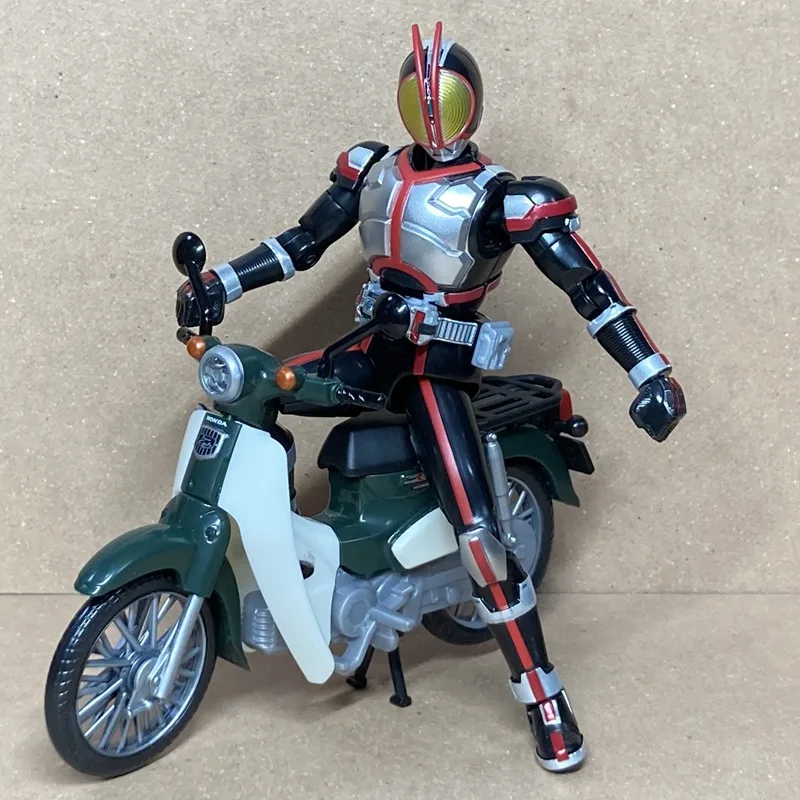 Фото Капсульная игрушка Gashapon Honda Super Cub Vol.2, Игрушечная модель Exceed, экшн-фигурки для мотоцикла, игрушка Gacha, украшение автомобиля, детские подарки №2